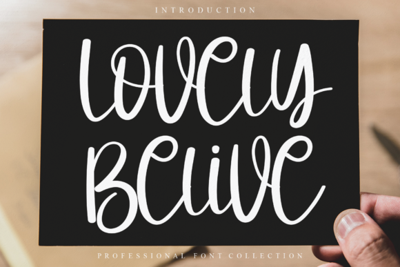 Beautiful Script Font for Crafts